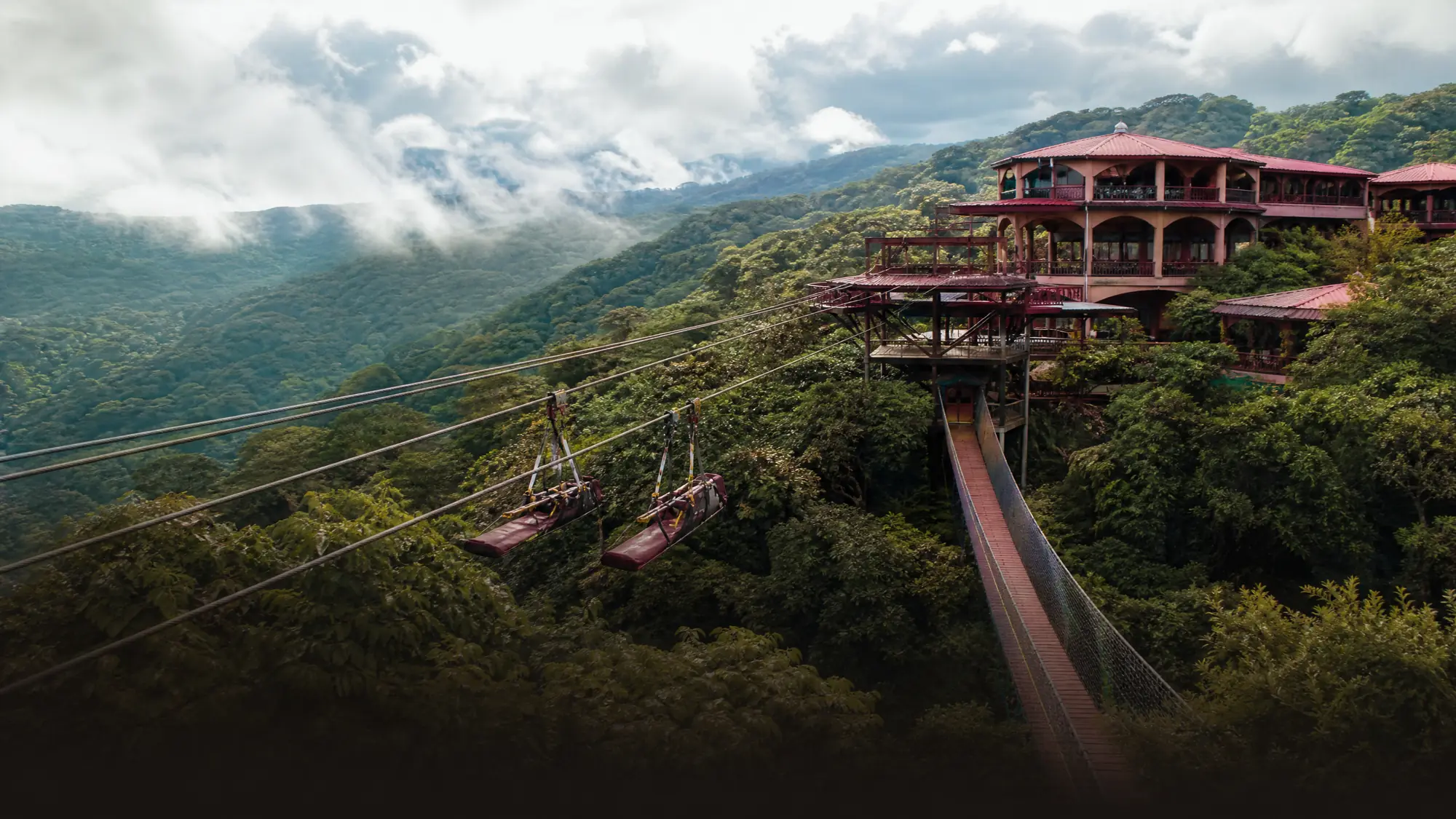 Explore 4 kilometers of high-altitude ziplines in the cloud forest. Ride the 1,030-meter Aerial Superman and drop from the 50-meter Mega Tarzan swing.
